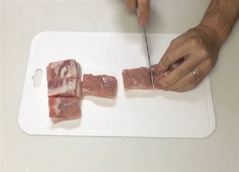 Stewed pork cubes