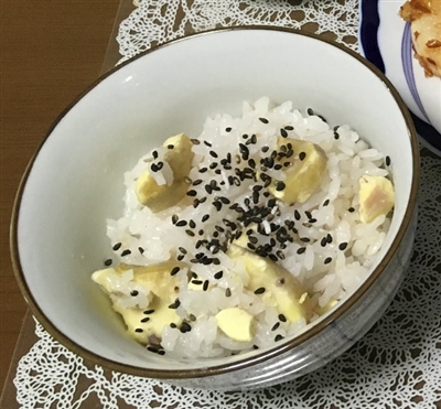 Kurigohan (rice boiled with chestnuts)
