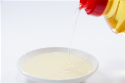 Mirin (sweet cooking rice wine) 