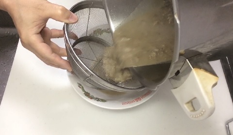 tonkotsu soup